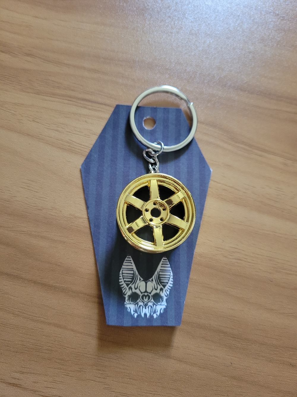 💀NEW💀 Hand Crafted Gold and Silver Wheel Rim Keychain